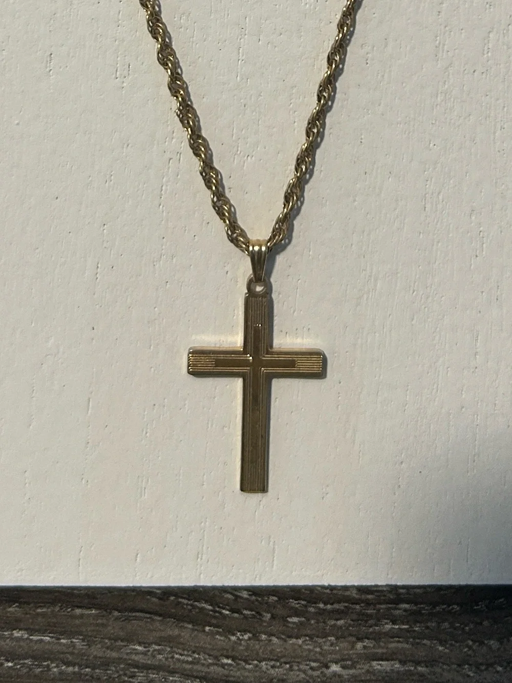 Men’s gold cross necklace